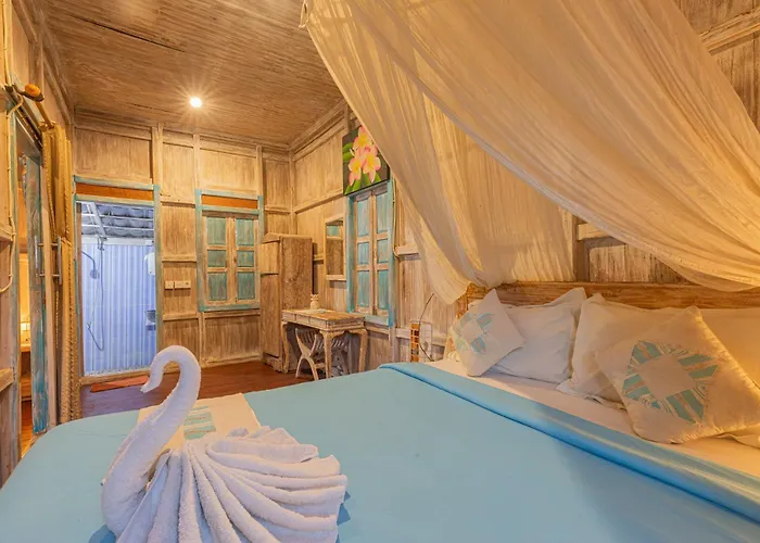 Golden Hill Nusa Penida 3*